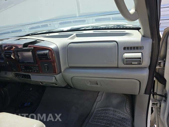 2005 Ford Super Duty F-350 Lariat Crew Cab Medium Bed DRW - miniatura 19