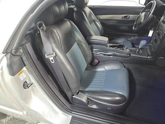 2005 Ford Thunderbird Premium - miniatura 8