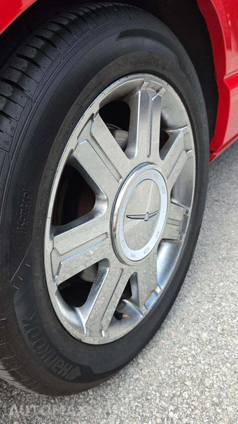 2005 Ford Thunderbird Premium – miniatura 19