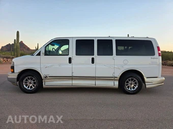 2005 GMC Savana 1500 Upfitter Van 135.0" WB - miniatura 2