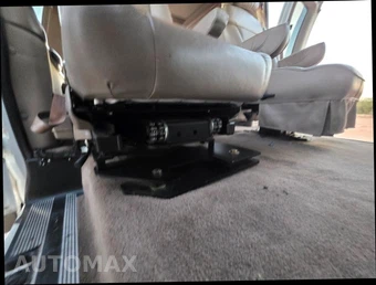 2005 GMC Savana 1500 Upfitter Van 135.0" WB - miniatura 29