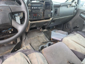 2005 GMC Sierra 2500HD Extended Cab Medium Bed 1SA w/Rear Doors – miniatura 11