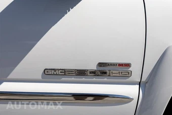 2005 GMC Sierra 2500HD SLE Crew Cab Medium Bed 1SC - miniatura 29
