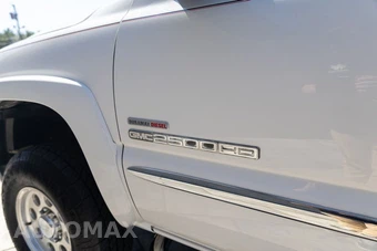 2005 GMC Sierra 2500HD SLE Crew Cab Medium Bed 1SC - miniatura 40