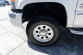 2005 GMC Sierra 2500HD SLE Crew Cab Medium Bed 1SC - miniatura 42
