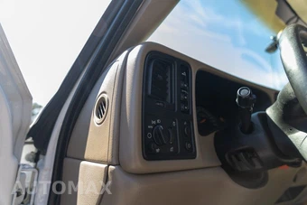 2005 GMC Sierra 2500HD SLE Crew Cab Medium Bed 1SC - miniatura 49