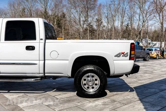 2005 GMC Sierra 2500HD SLE Crew Cab Medium Bed 1SC - miniatura 9