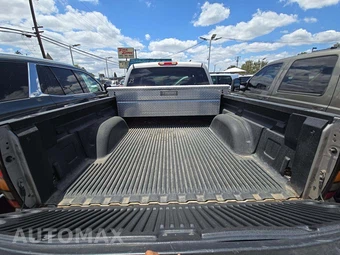 2005 GMC Sierra 2500HD SLT Crew Cab Medium Bed 1SD - miniatura 14