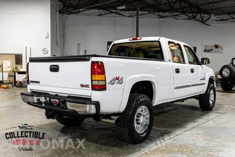 2005 GMC Sierra 2500HD SLT Crew Cab Medium Bed 1SD - miniatura 16