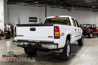 2005 GMC Sierra 2500HD SLT Crew Cab Medium Bed 1SD - miniatura 17