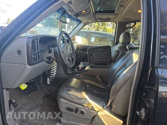 2005 GMC Yukon Denali 1SF – miniatura 7