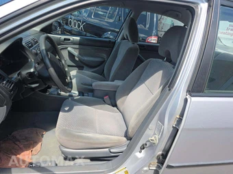 2005 Honda Civic Sedan VP – miniatura 6