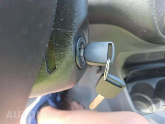 2005 Honda Civic Sedan VP – miniatura 8