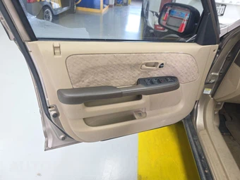 2005 Honda CR-V LX – miniatura 9
