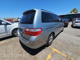 2005 Honda Odyssey EX-L 118.1" WB – miniatura 3