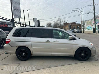 2005 Honda Odyssey TOURING 118.1" WB - miniatura 8