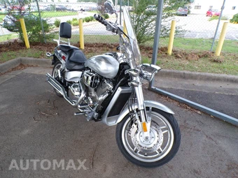2005 Honda VTX1800 F - miniatura 2
