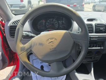 2005 Hyundai Accent GLS Sedan – miniatura 10