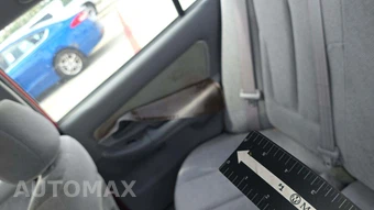 2005 Hyundai Elantra GLS Sedan – miniatura 28
