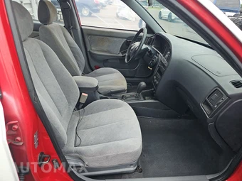 2005 Hyundai Elantra GLS Sedan – miniatura 8