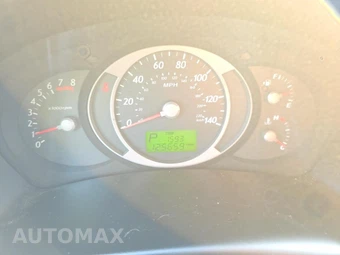 2005 Hyundai Tucson GLS - miniatura 15