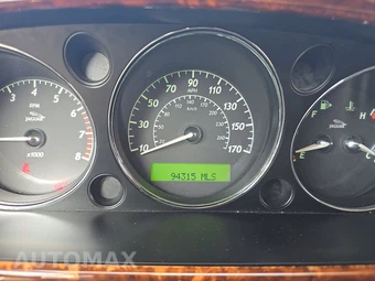 2005 Jaguar XJ8L Vanden Plas - miniatura 12