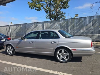2005 Jaguar XJ8L Vanden Plas - miniatura 6