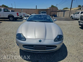 2005 Jaguar XK8 Convertible – miniatura 2