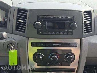 2005 Jeep Grand Cherokee Laredo – miniatura 10