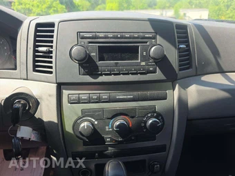 2005 Jeep Grand Cherokee Laredo – miniatura 10