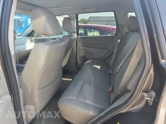 2005 Jeep Grand Cherokee Laredo – miniatura 16