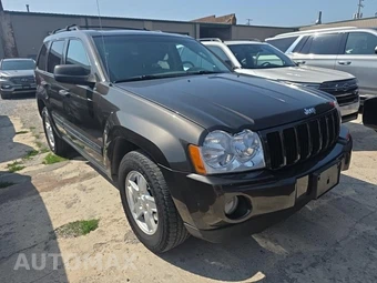 2005 Jeep Grand Cherokee Laredo – miniatura 3