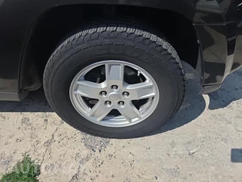 2005 Jeep Grand Cherokee Laredo – miniatura 9