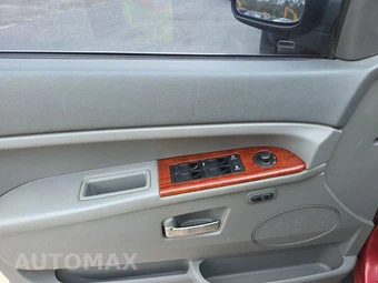 2005 Jeep Grand Cherokee Limited - miniatura 9