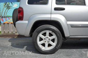 2005 Jeep Liberty Limited Edition - miniatura 40