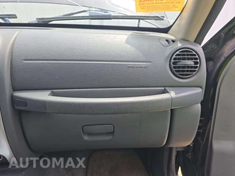 2005 Jeep Liberty Limited Edition – miniatura 19