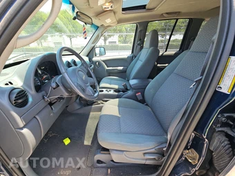 2005 Jeep Liberty Renegade – miniatura 7