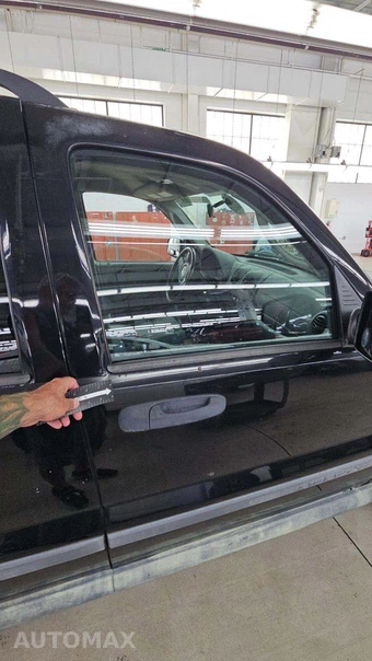 2005 Jeep Liberty Sport – miniatura 32