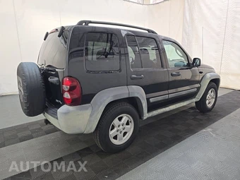 2005 Jeep Liberty Sport – miniatura 4
