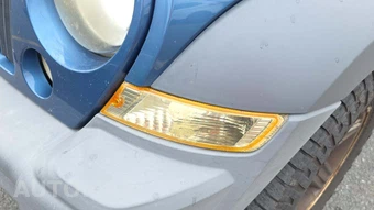 2005 Jeep Liberty Sport - miniatura 27