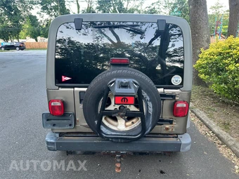 2005 Jeep Wrangler Sport - miniatura 5