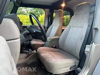 2005 Jeep Wrangler Sport - miniatura 8