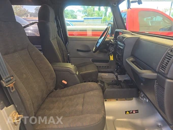 2005 Jeep Wrangler Unlimited – miniatura 8