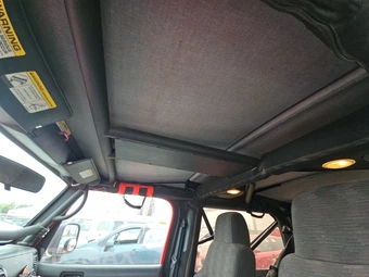 2005 Jeep Wrangler Unlimited Rubicon LWB - miniatura 14