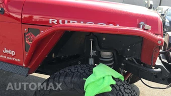 2005 Jeep Wrangler Unlimited Rubicon LWB - miniatura 24