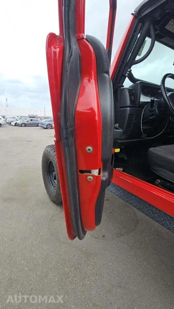 2005 Jeep Wrangler Unlimited Rubicon LWB - miniatura 28