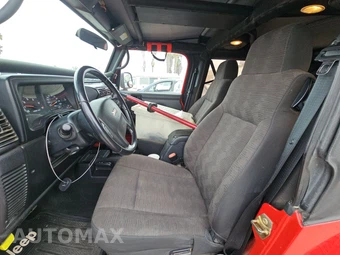 2005 Jeep Wrangler Unlimited Rubicon LWB - miniatura 7