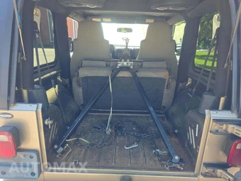 2005 Jeep Wrangler X - miniatura 14