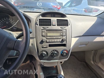 2005 Kia Spectra EX Sedan - miniatura 11