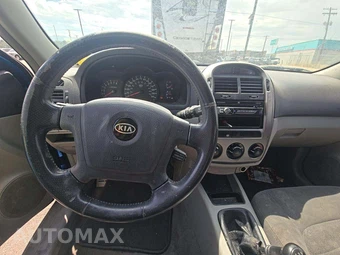 2005 Kia Spectra5 Hatchback – miniatura 10